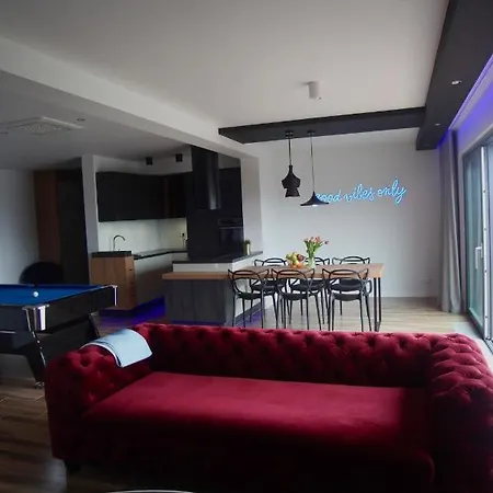 Aquarius Penthouse Apartament